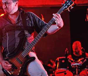 Live in Sociedade Recreativa Estrelas do Feijó... AUTOPSYA